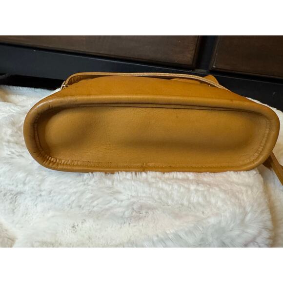 Coach Vintage Mambo Bag in British tan brown  – Excellent Like New - Picture 8 of 11